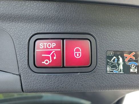 Used 2022 Mercedes-Benz GLE 450 4MATIC image 31