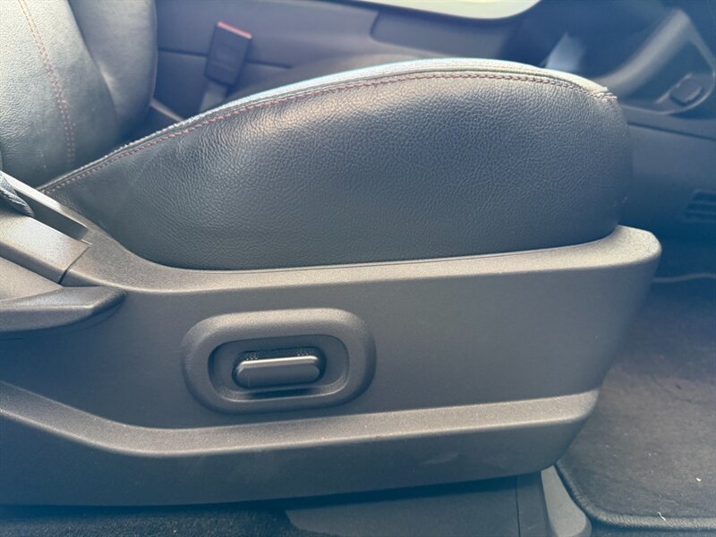 Used 2014 Ford Edge SEL w/ Equipment Group 205A FWD image 28
