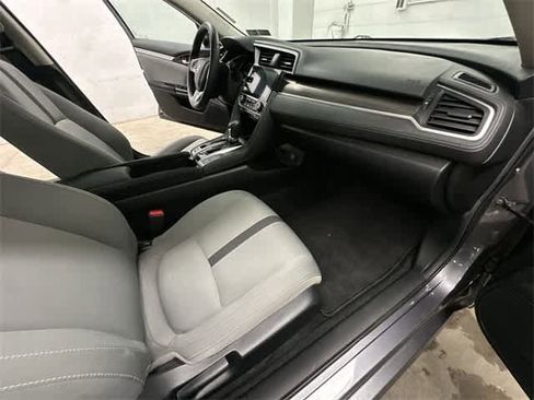 Used 2019 Honda Civic EX image 22