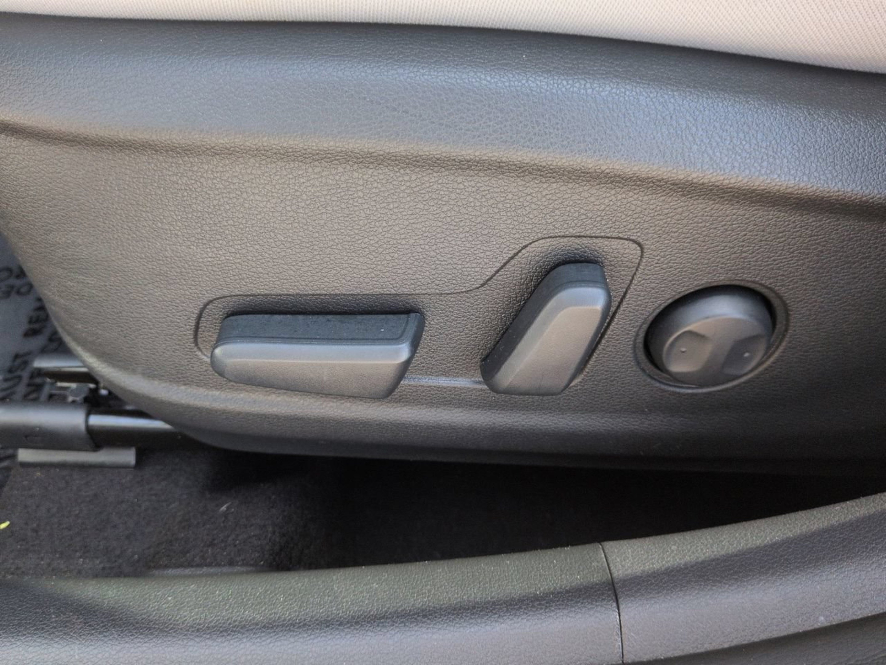 Used 2023 Hyundai Kona SEL FWD image 22
