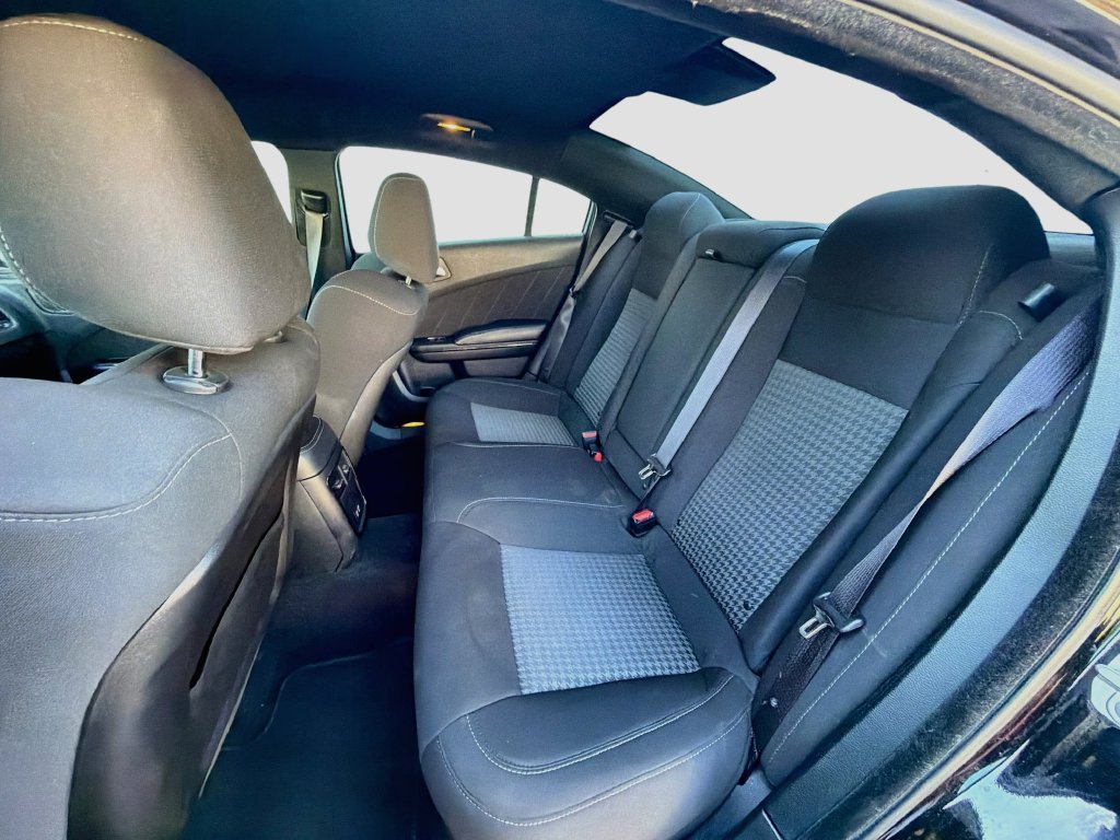 Used 2020 Dodge Charger GT w/ Blacktop Package RWD image 23