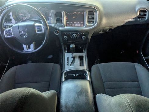 Used 2014 Dodge Charger R/T image 15