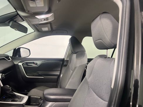 Used 2024 Toyota RAV4 XLE image 26