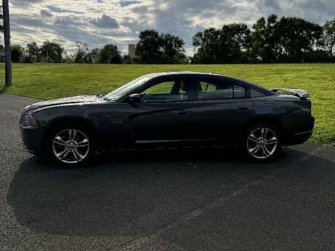 Used 2013 Dodge Charger SXT Plus AWD/4WD image 4