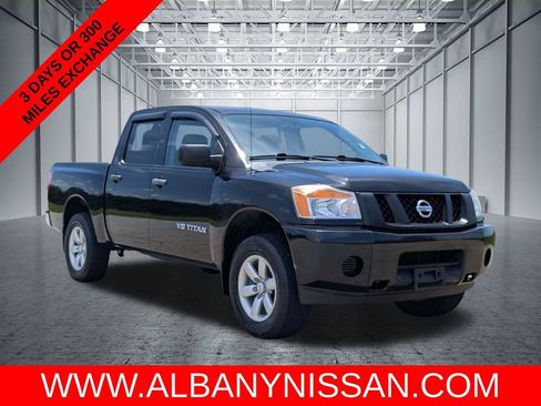 Used 2015 Nissan Titan PRO-4X AWD/4WD image 1