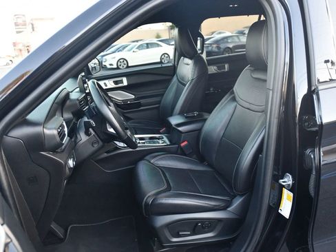 Used 2021 Ford Explorer ST w/ Equipment Group 401A AWD/4WD image 12