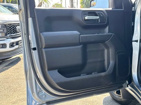 Used 2025 Chevrolet Silverado 1500 Custom RWD image 24