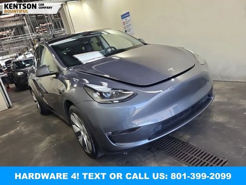 Used 2023 Tesla Model Y Long Range AWD/4WD image 5
