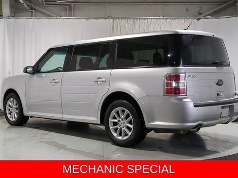 Used 2015 Ford Flex SE image 6