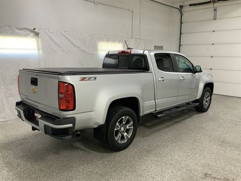 Used 2017 Chevrolet Colorado Z71 AWD/4WD image 7