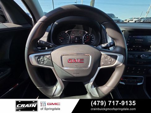 Used 2024 GMC Terrain SLE FWD image 14