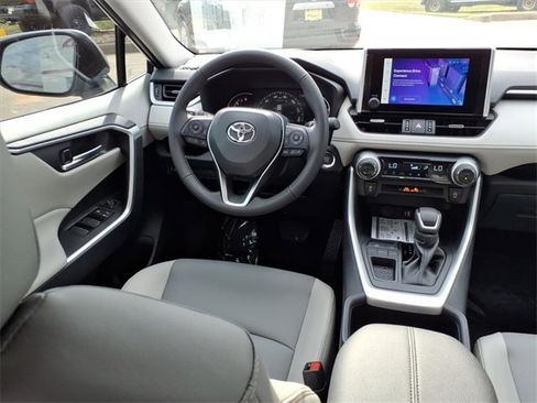 Certified 2025 Toyota RAV4 XLE Premium image 4