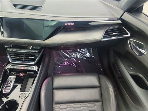 Used 2022 Audi e-tron GT Prestige w/ Prestige Package image 37