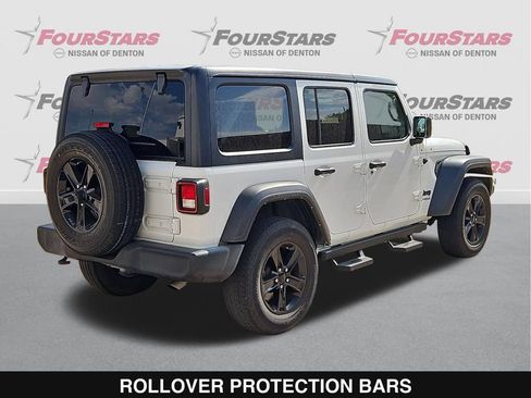 Used 2022 Jeep Wrangler Unlimited Sport AWD/4WD image 4