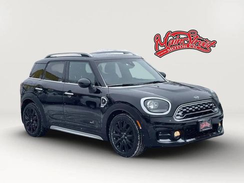 Used 2019 MINI Cooper Countryman S image 1