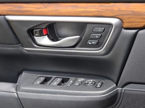 Used 2020 Honda CR-V Touring image 29