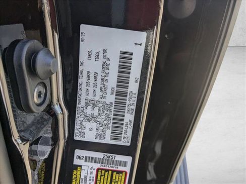 Used 2025 Toyota Tundra 1794 Edition AWD/4WD image 17