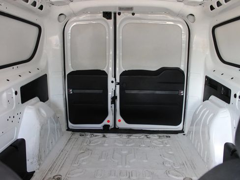 Used 2021 RAM ProMaster City Tradesman FWD image 7