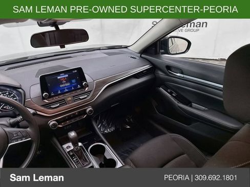 Used 2023 Nissan Altima 2.5 SV FWD image 21