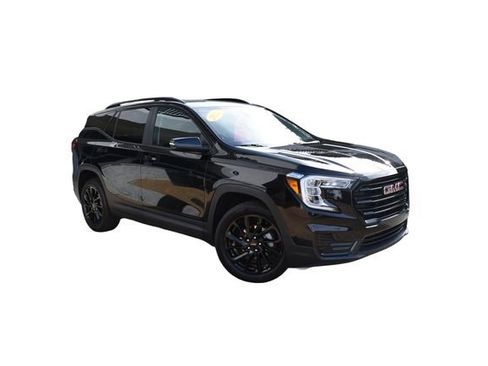Used 2024 GMC Terrain SLE w/ Driver Convenience Package image 2