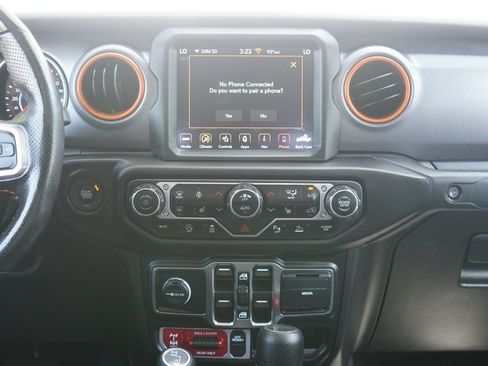 Used 2022 Jeep Gladiator Mojave w/ Cold Weather Group AWD/4WD image 26