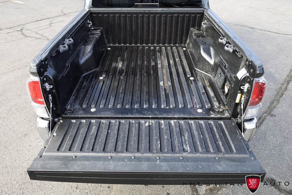 Used 2023 Toyota Tacoma TRD Off-Road AWD/4WD image 4