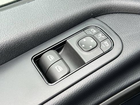 New 2025 Mercedes-Benz Sprinter 2500 image 13