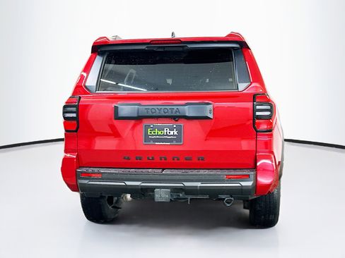 Used 2025 Toyota 4Runner SR5 image 7