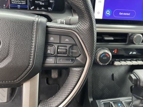 Used 2024 Toyota Tacoma TRD Off-Road AWD/4WD image 19