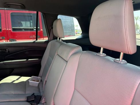 Used 2022 Honda Passport EX-L image 15