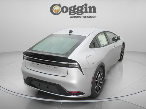 New 2026 Toyota Prius Plug-In Hybrid image 16