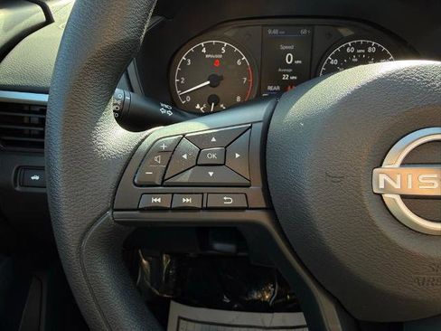 Certified 2025 Nissan Altima 2.5 S FWD image 22