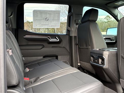 New 2026 Chevrolet Silverado 1500 LTZ w/ LTZ Premium Package image 12