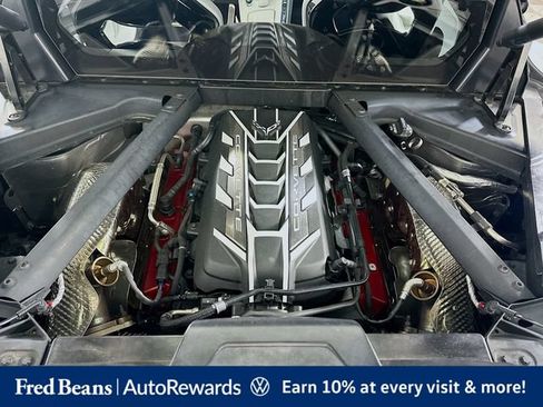 Used 2020 Chevrolet Corvette Stingray Preferred Cpe w/ 2LT Preferred Equipment Group RWD image 32