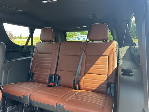 Certified 2023 GMC Yukon XL Denali Ultimate image 15