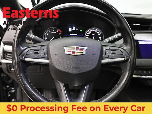 Used 2020 Cadillac XT4 Premium Luxury w/ Sun And Sound Package AWD/4WD image 10