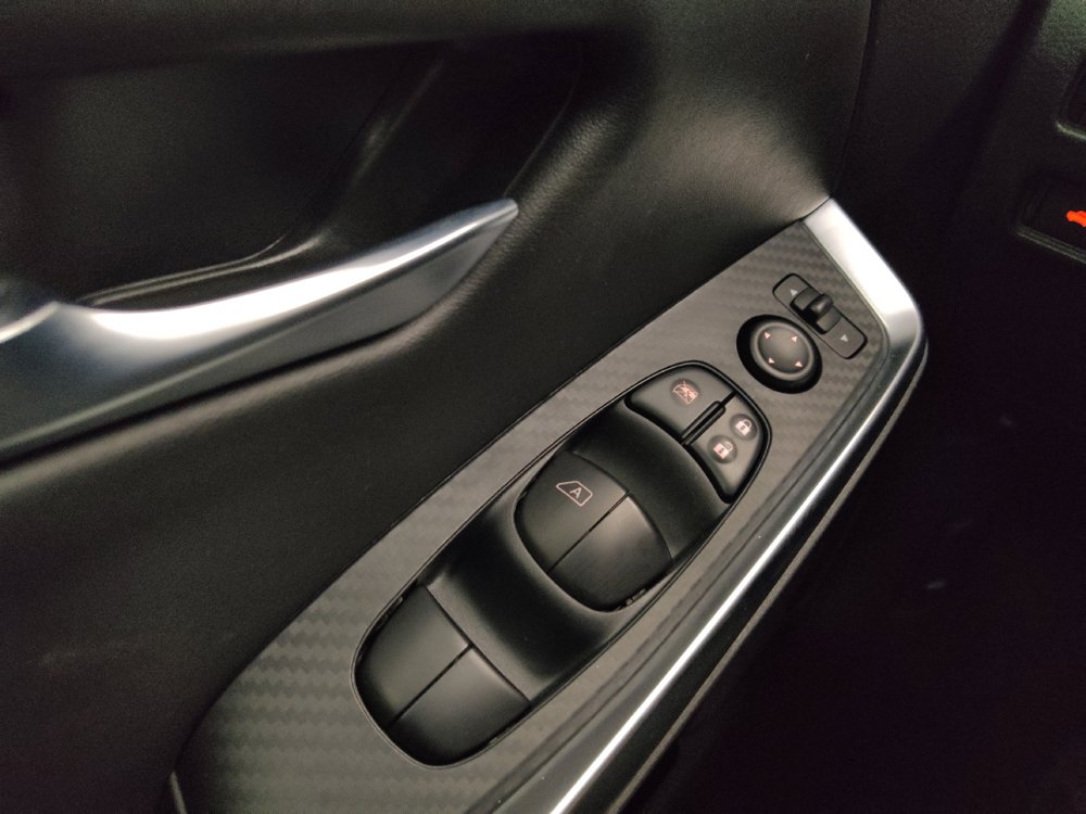 Used 2023 Nissan Sentra SR w/ SR Premium Package FWD image 27