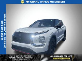 New 2026 Mitsubishi Outlander AWD 360° Tour