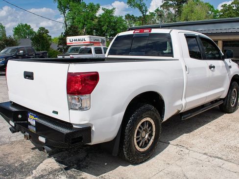 Used 2010 Toyota Tundra 4x4 Double Cab image 6
