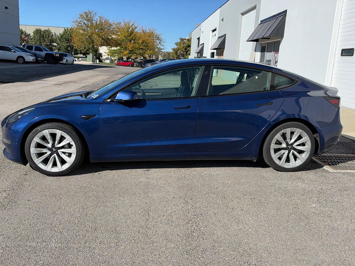 Used 2022 Tesla Model 3 Long Range AWD/4WD image 4