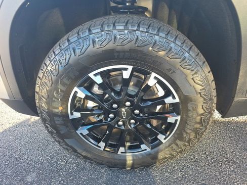 New 2026 Chevrolet Traverse Z71 w/ Enhanced Driving Package image 6