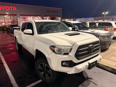 Used 2017 Toyota Tacoma TRD Sport w/ Tow Package