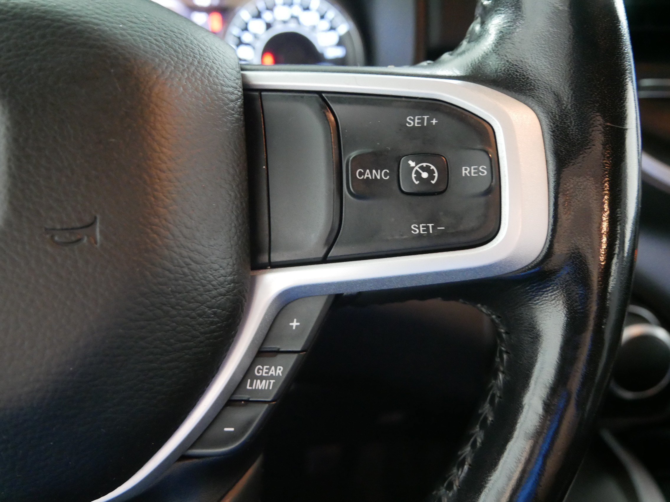 Used 2020 RAM 1500 Big Horn AWD/4WD image 28