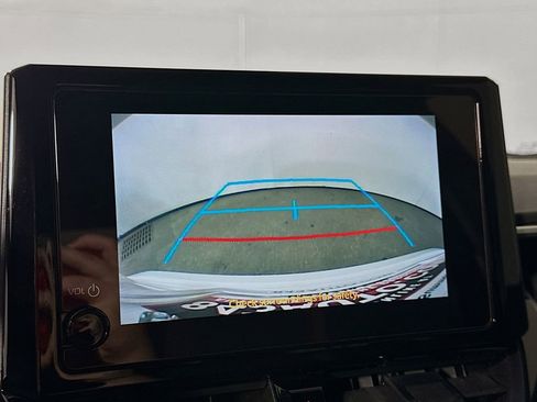 Used 2024 Toyota Corolla SE image 10