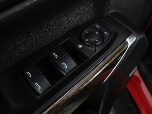 Used 2021 GMC Sierra 1500 Elevation w/ Preferred Package image 14