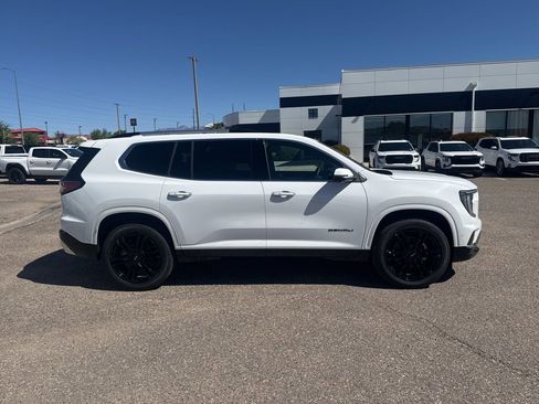 New 2026 GMC Acadia Denali w/ Super Cruise Package AWD/4WD image 4