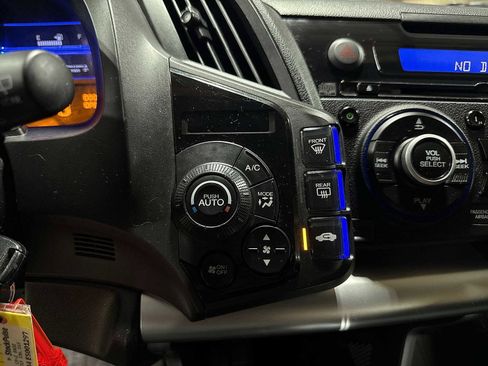 Used 2014 Honda CR-Z image 21