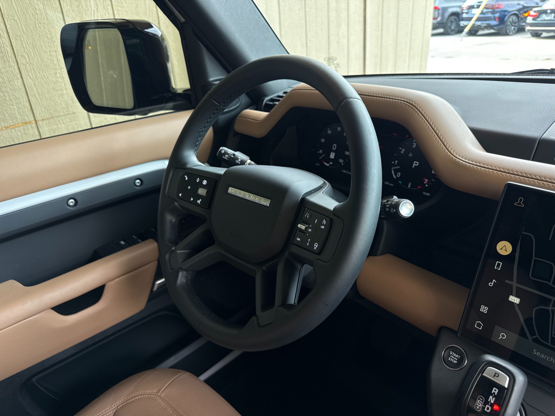 Used 2026 Land Rover Defender 110 X-Dynamic SE AWD/4WD image 28