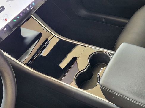 Used 2020 Tesla Model Y Long Range image 20