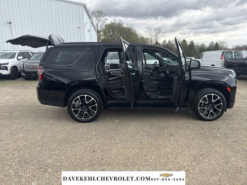 Used 2023 Chevrolet Tahoe RST w/ Luxury Package AWD/4WD image 15